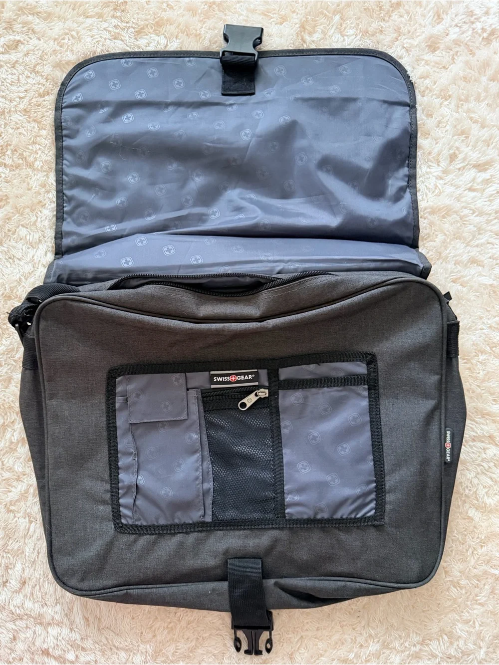 Swiss Gear Grey UBC Professional MBA Briefcase Messenger Bag